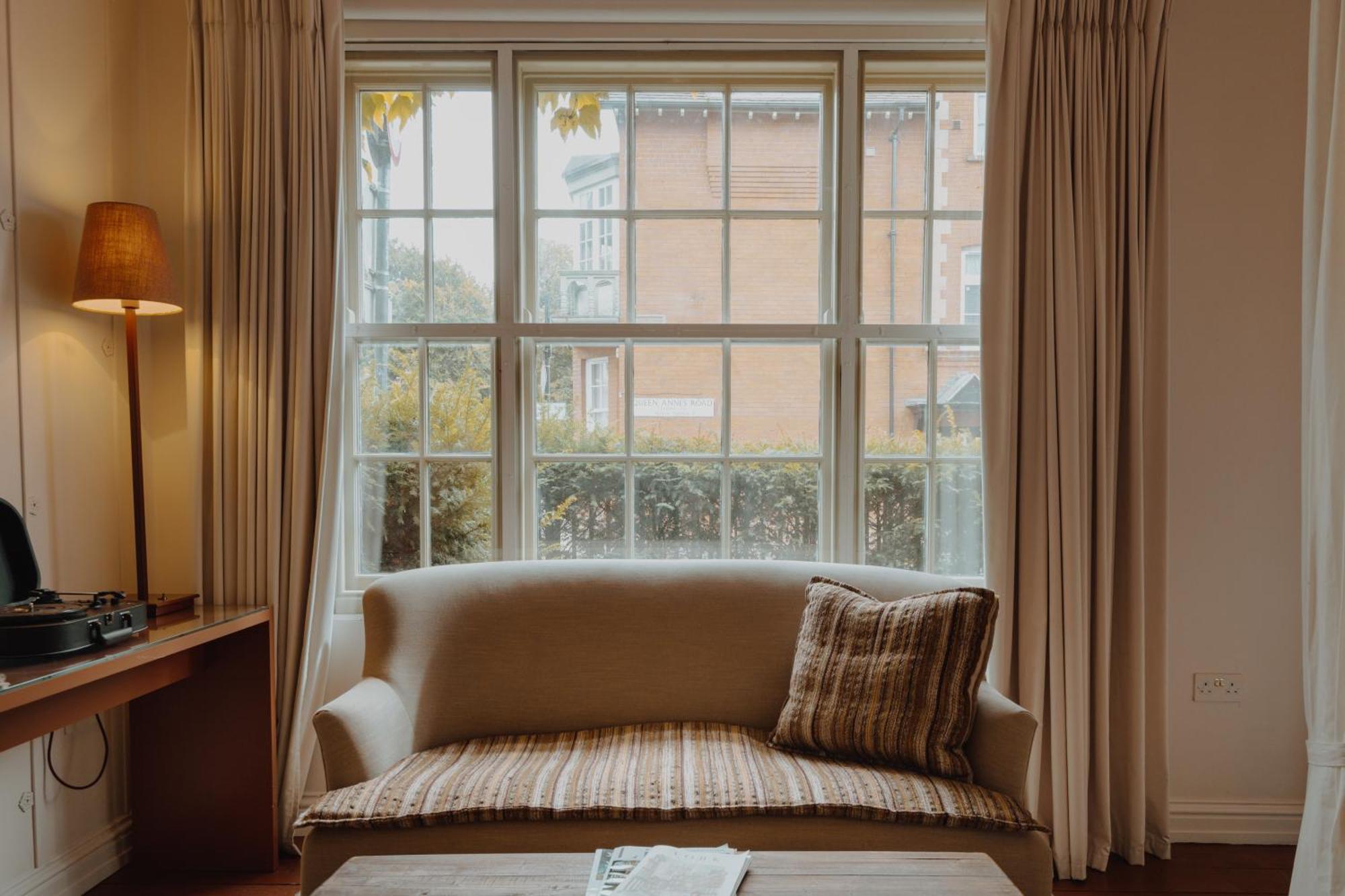 Hotel No 1 By Guesthouse, 4*